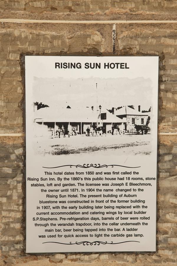 The Rising Sun Hotel 오번 외부 사진